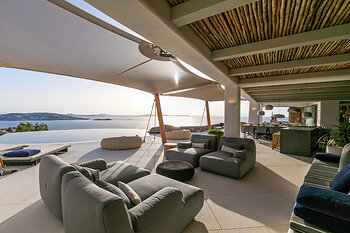 beautiful view of the mediterranean from a villa in Mykonos