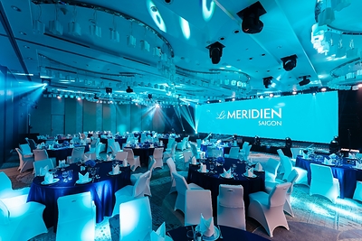 New ballroom of Le Méridien Saigon with modern AV system and movable LED New ballroom of Le Méridien Saigon with modern AV system and movable LED