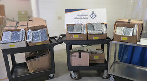 CBSA seizes 385 kg of cocaine at Blue Water Bridge