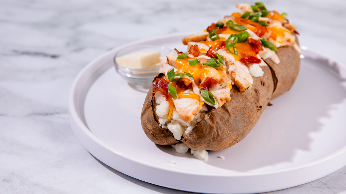 McALISTER'S DELI CELEBRATES NATIONAL POTATO MONTH WITH "SPUD-TEMBER"