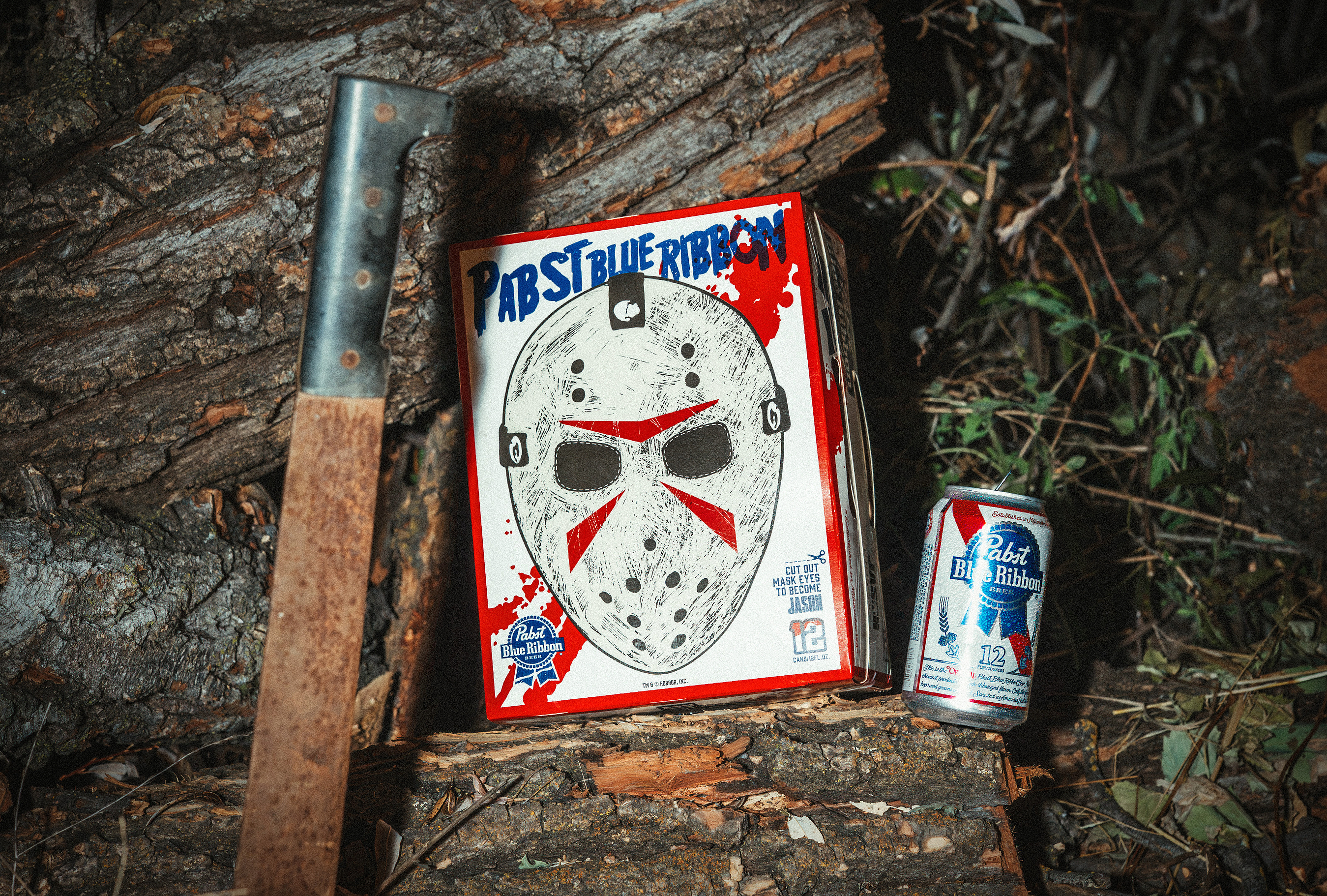 BEER MEETS FEAR: PABST BLUE RIBBON AND JASON UNIVERSE TURN A 12-PACK INTO A KILLER MASK