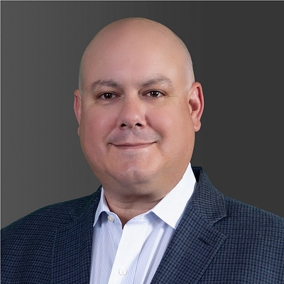 The Inner Circle acknowledges Mike Carriero as an Inner Circle Five Year