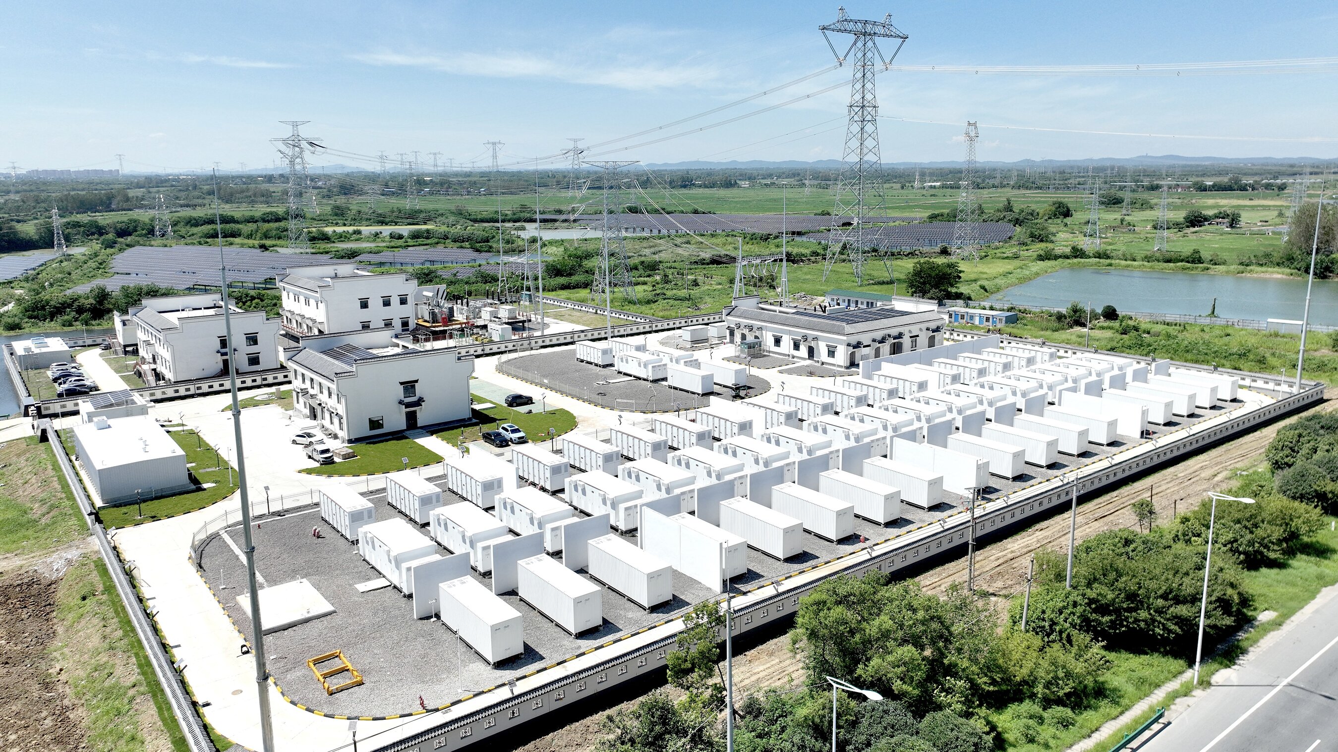 200 MW/400 MWh Energy Storage Project Accelerates Delivery with Sungrow's Full-Chain Intelligent Delivery