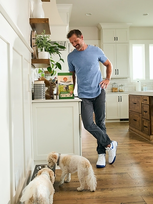 CANIDAE AND WALKER HAYES UNLEASH A HEARTFELT NEW ANTHEM FOR NATIONAL DOG DAY