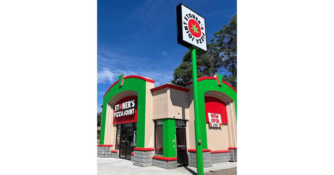 Stoner's Pizza Joint Officially Opens First Kansas Restaurant and Grows Denver Market to Five Locations