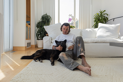Gavin Rossdale joins the ASPCA's Rescue Effect campaign to help more animals find loving homes.