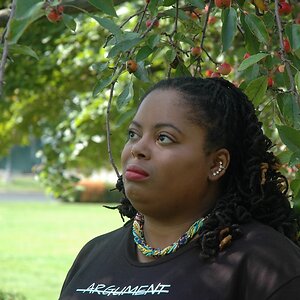 Emotional Healing Through Poetry Featured in HelloNation With Insights From Poetry Expert Alicea Davis