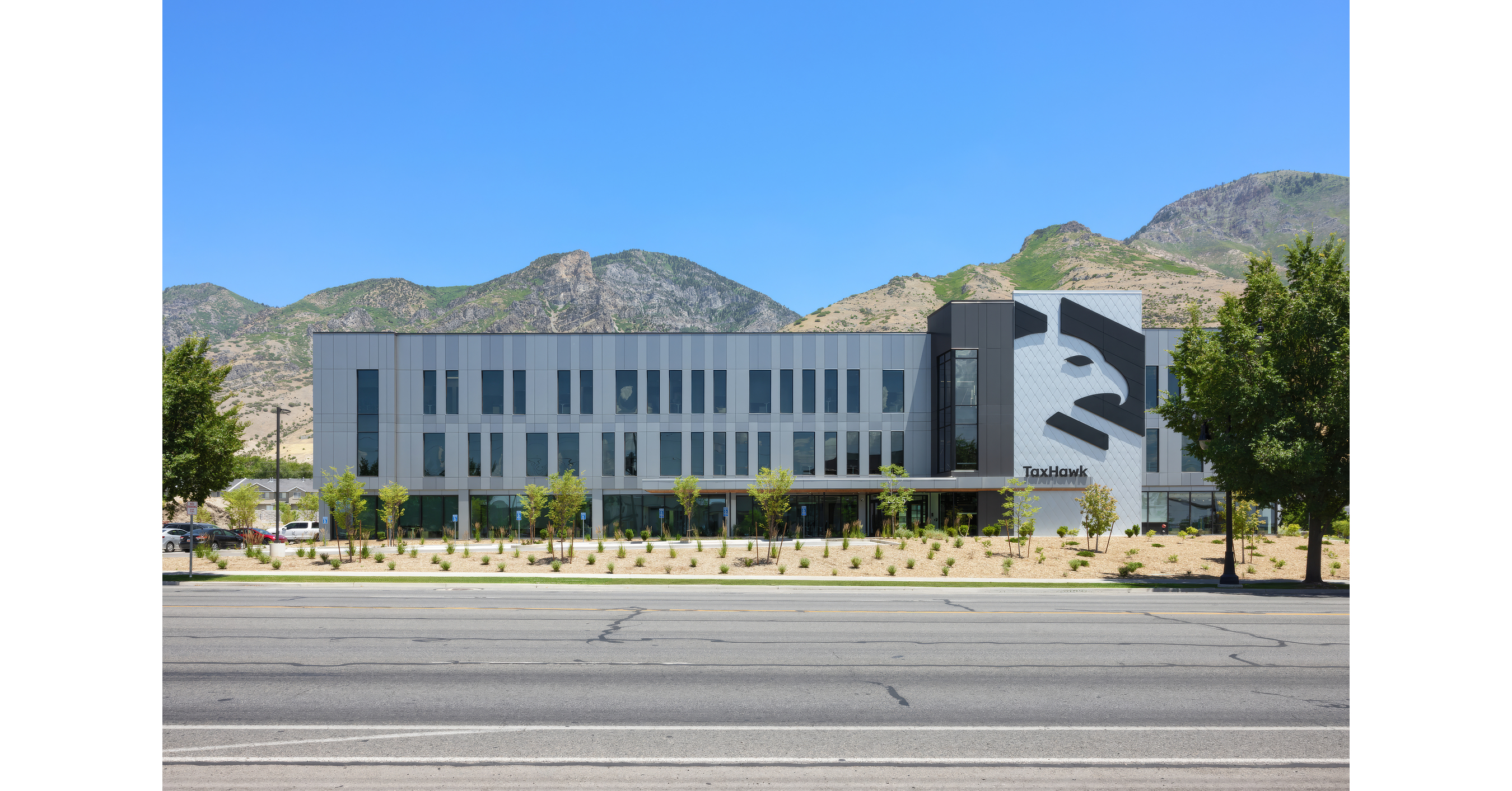 TaxHawk Opens New Headquarters on State Street