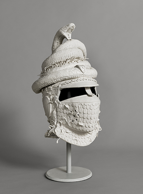 Susan Hamburger, Helmet (Snake), 2023. Paper mache, celluclay, paperclay, wire, and wood stand; 15 x 9 x 8 in. © Susan Hamburger. Courtesy of the artist and Asya Geisberg Gallery. Photo by Etienne Frossard