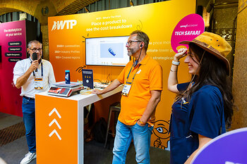 The Tech Safari at DPW Amsterdam connects attendees directly with founders and emerging procurement technologies.