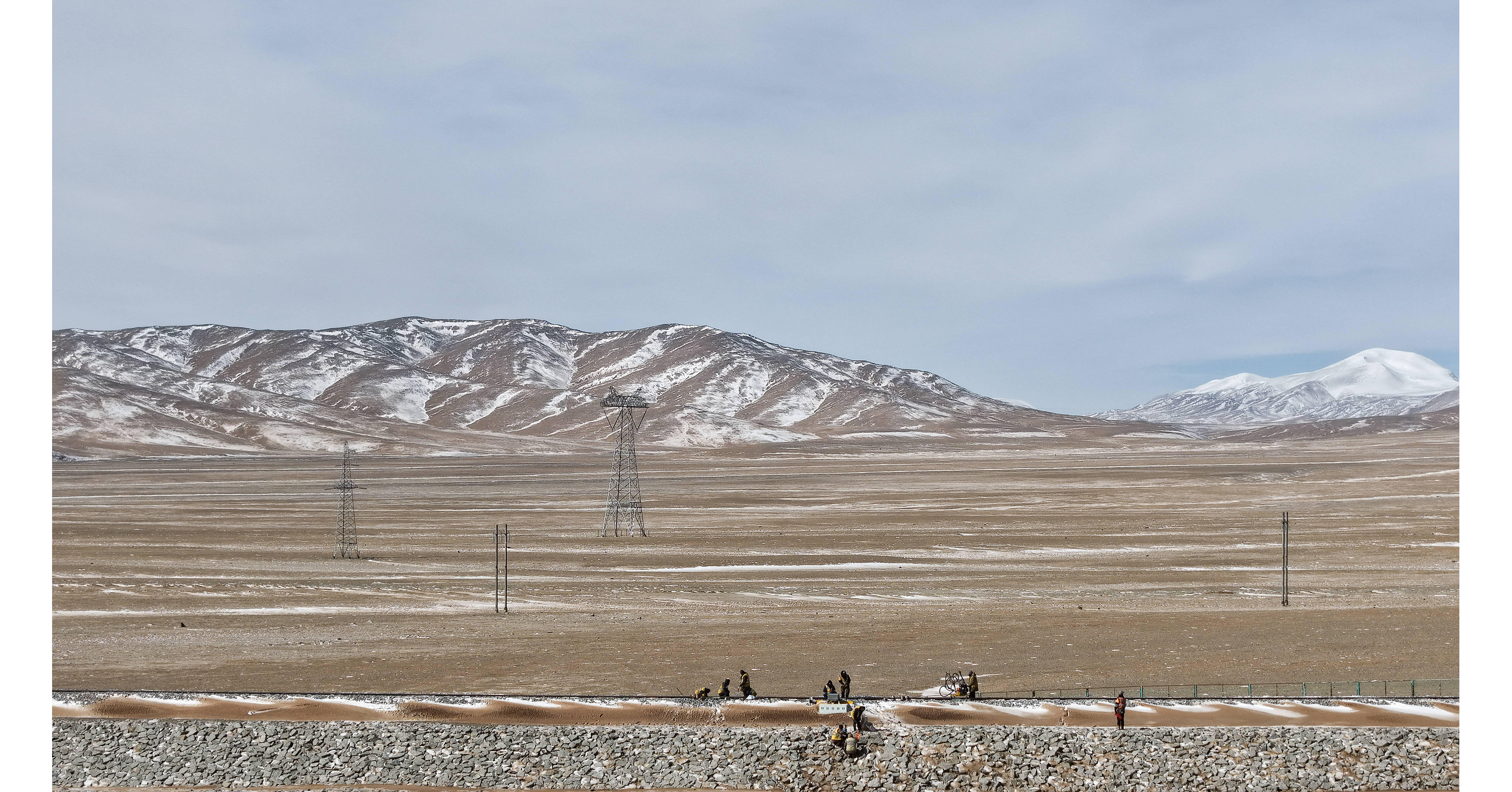 20 Years On, Qinghai-Xizang Railway Continues to Reshape the Region