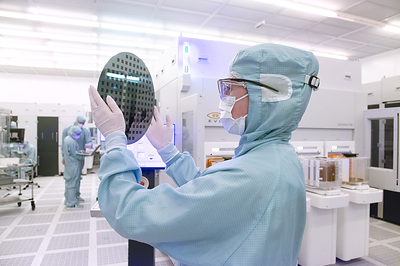 EV Group addresses critical manufacturing challenges for next-generation co-packaged optics through its broad portfolio of wafer bonding, nanoimprint lithography and thin-wafer processing technologies, supported by its NILPhotonics® Competence Center and Heterogeneous Integration Competence Center™. These facilities enable customers and partners to develop, optimize and validate new product designs and manufacturing processes before transferring them to high-volume manufacturing. Source: EV Group.