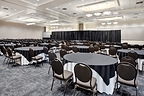 The adjoining Sloan Convention Center provides flexible event space for conferences, meetings, banquets and other large gatherings in Bowling Green.