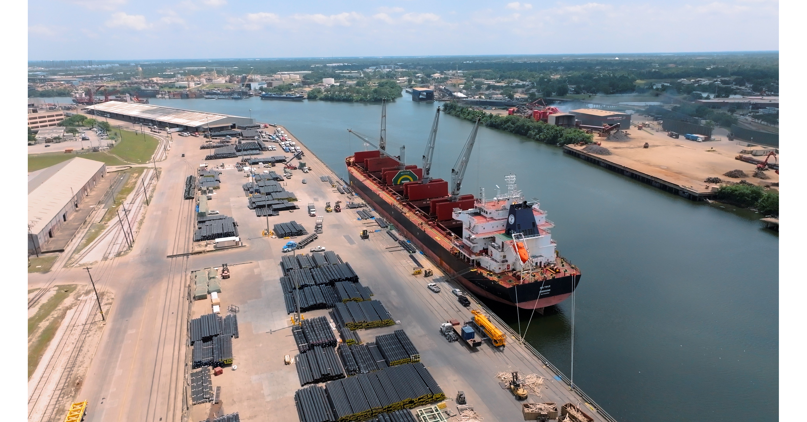 Enstructure Completes Acquisition of LOGISTEC's Marine Services Division, Creating One of North America's Largest Terminal and Logistics Networks