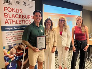 Un don d'exception de plus de 1 million de dollars (1 M$) profitera à des milliers de jeunes de la Fondation du Centre jeunesse de la Montérégie grâce aux Fonds Blackburn Athletics