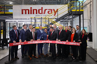 Wayne Quinn, presidente de Mindray North America, presidió la ceremonia oficial de inauguración, acompañado por el equipo directivo ejecutivo, así como por Jim Wysocki, alcalde de Mahwah, y Matt Romano, enlace de atención al ciudadano del congresista Gottheimer. Wayne Quinn, presidente de Mindray North America, presidió la ceremonia oficial de inauguración, acompañado por el equipo directivo ejecutivo, así como por Jim Wysocki, alcalde de Mahwah, y Matt Romano, enlace de atención al ciudadano del congresista Gottheimer.