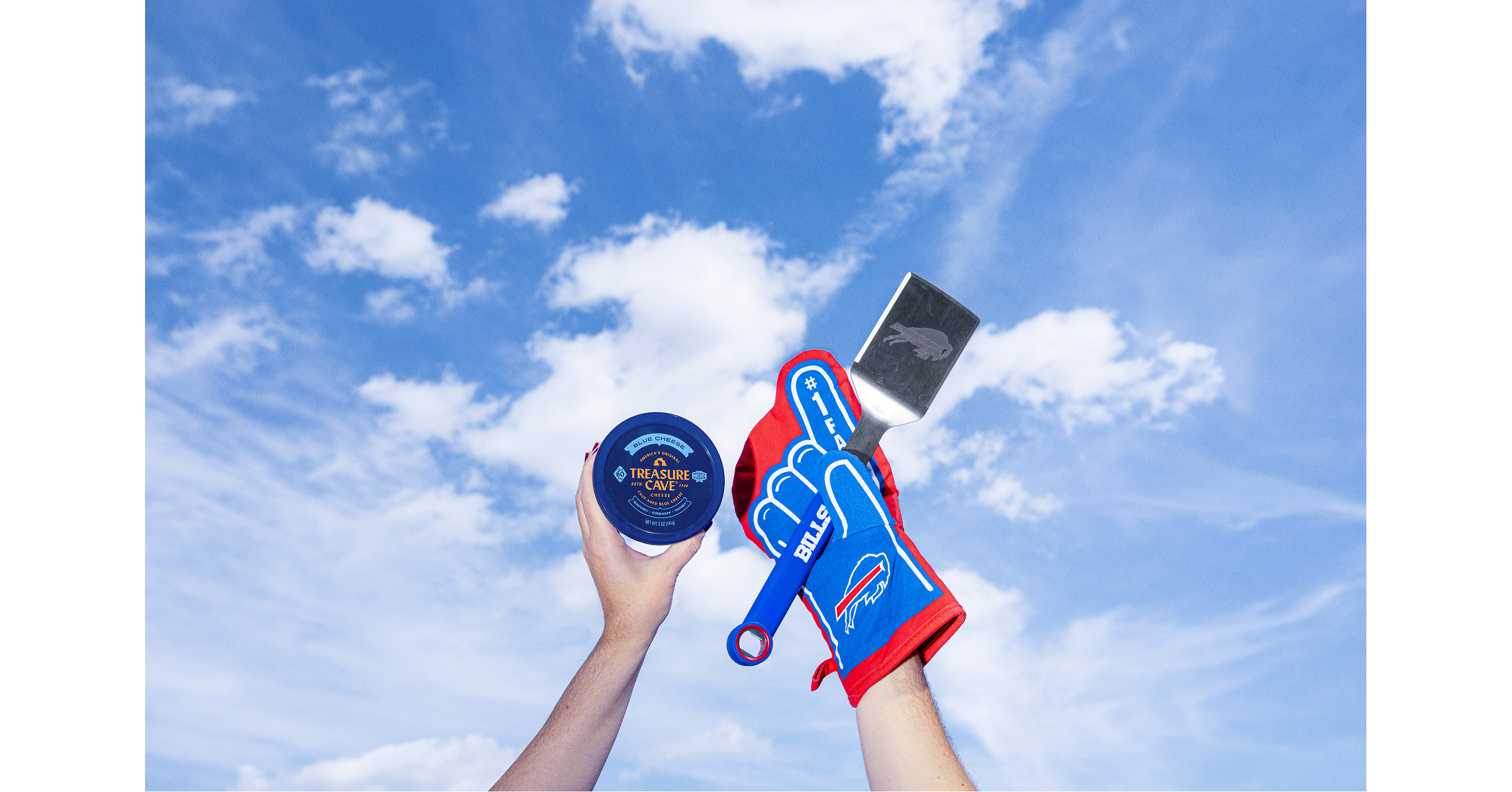 Treasure Cave ® Blue Cheese Brings Bold Flavor to Buffalo Bills Game Days as Official Cheese