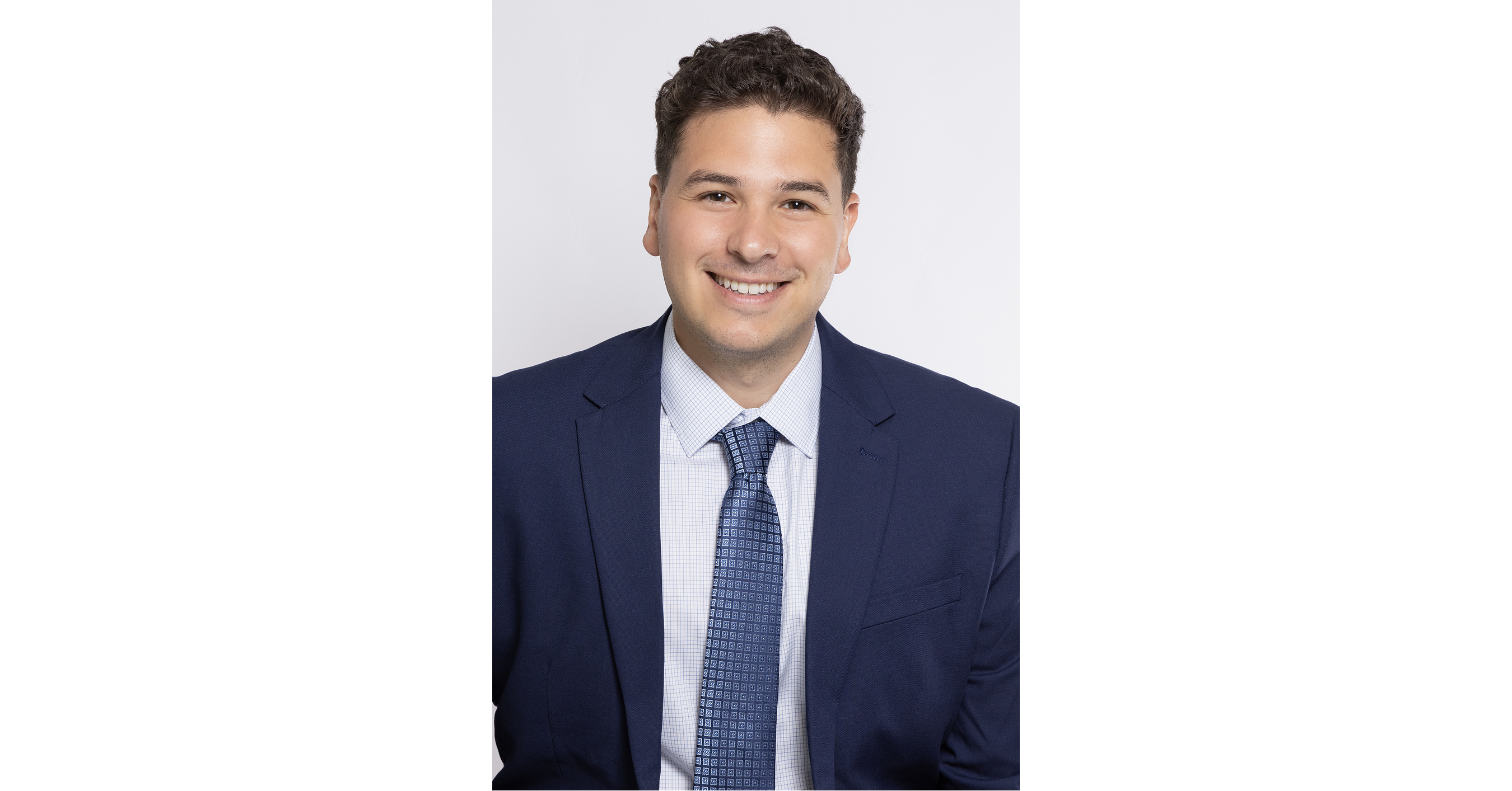 AnswersMD Officially Opens Boca Raton Office, Led by Double Board-Certified Family and Sports Medicine Physician Divino D'Alessio Jr., MD, CAQSM, DABFM