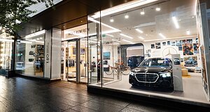 Mercedes-Benz Studio Toronto Unveils New '140 Years of Innovation' Immersive Experience at Holt Renfrew