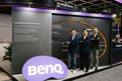 BenQ representatives (from left to right) JC Pan, Ming Hsu, and Christopher Bückmann.