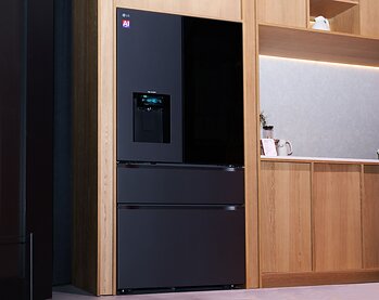 The LG Fit & Max French-door refrigerator features a Zero Clearance design for a flush fit, alongside a 6.8-inch display and Dual FRESHConverter+ to optimize food preservation. The LG Fit & Max French-door refrigerator features a Zero Clearance design for a flush fit, alongside a 6.8-inch display and Dual FRESHConverter+ to optimize food preservation.