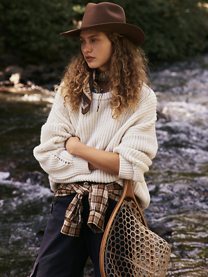 Anthropologie Welcomes Fall 2026 With “Fall Is a Feeling” Campaign