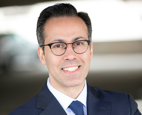 Babak Akhlaghi, Founding Director of NovoTech Patent Firm Babak Akhlaghi, Founding Director of NovoTech Patent Firm