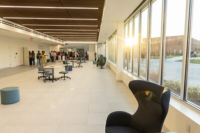 The Community Room offers an open design giving it an inviting sense of possibility, seating and tables allows the space to easily adapt for meetings, studying, collaboration or community gatherings. It is one of several named spaces made possible through community support for the new SRTC, which opened with an August ribbon-cutting celebration. The modern facility gives Columbia State additional space and technology to prepare students for careers that are in demand across the region. 