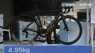 (4.95 kg complete evolve road bike, credit@evolvebicycles_)