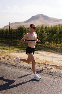 Suunto Run 2 is a 35g marathon watch with offline maps, from A$599