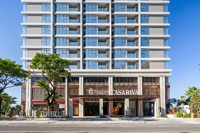 Hotel Main Entrance