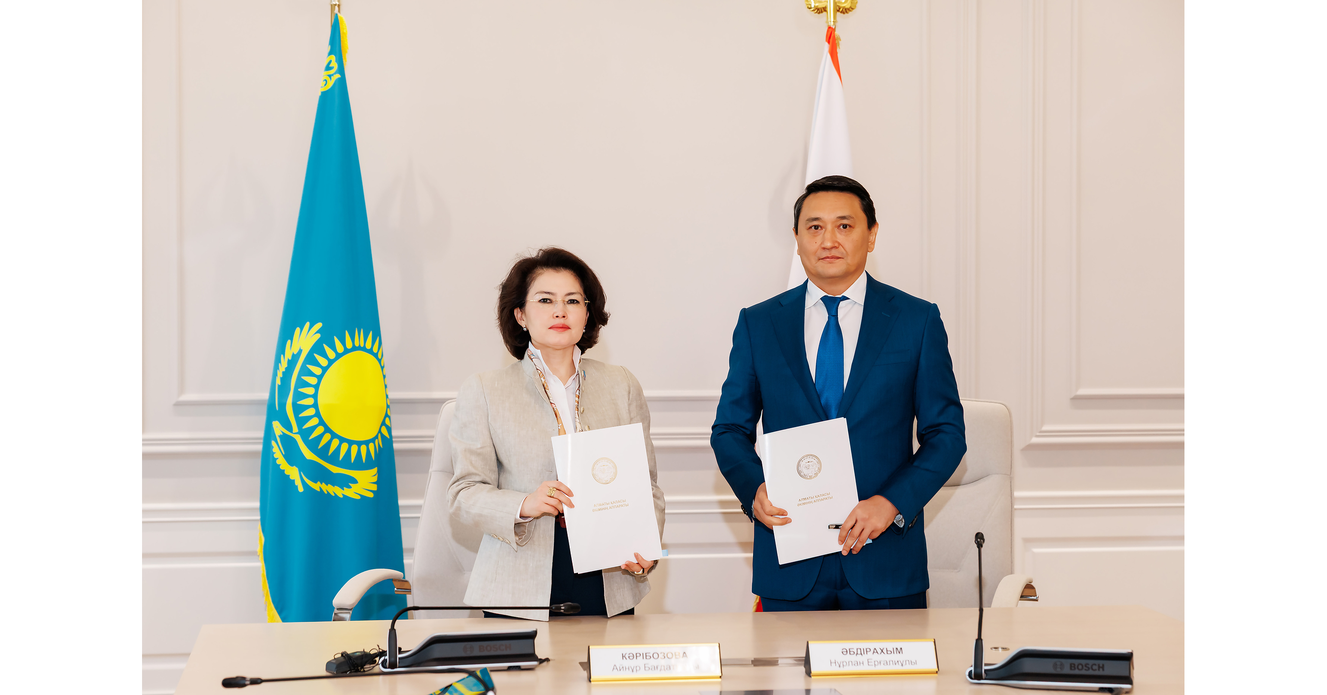 Bulat Utemuratov Foundation Allocates 460 Million Tenge to Support Almaty Gasification Project