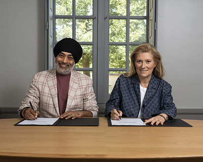 L to R - Jaspreet Chandok (Group Vice President Reliance Brands Limited), Marie-Claire Daveu (Chief Sustainability & Institutional Affairs Officer At Kering)