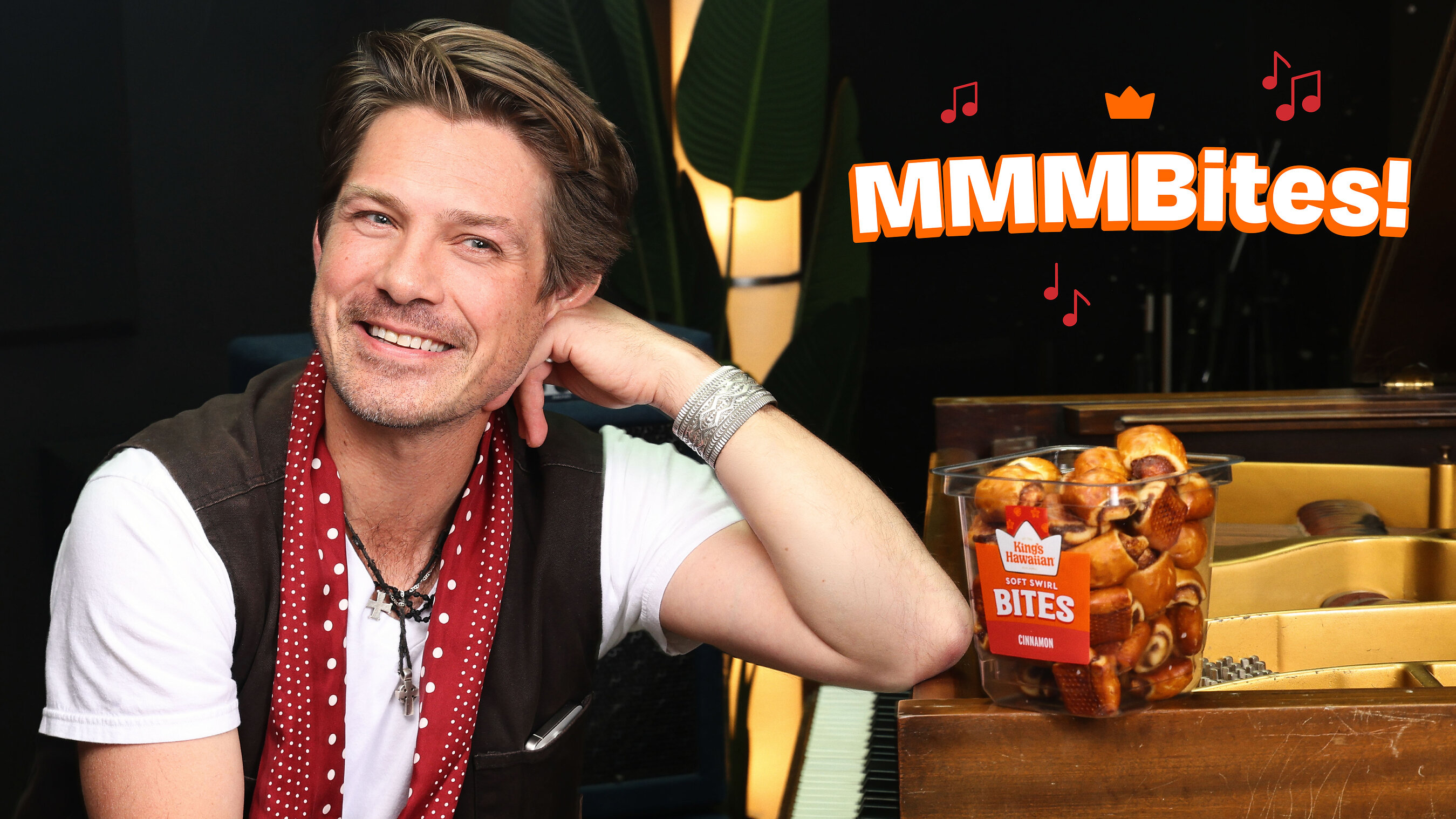 King's Hawaiian Teams Up with Taylor Hanson to Drop "MMMBites" in Celebration of New Soft Swirl Cinnamon Bites