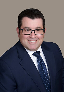The Inner Circle acknowledges Eric J. Siskind, MD as a Pinnacle Lifetime Member