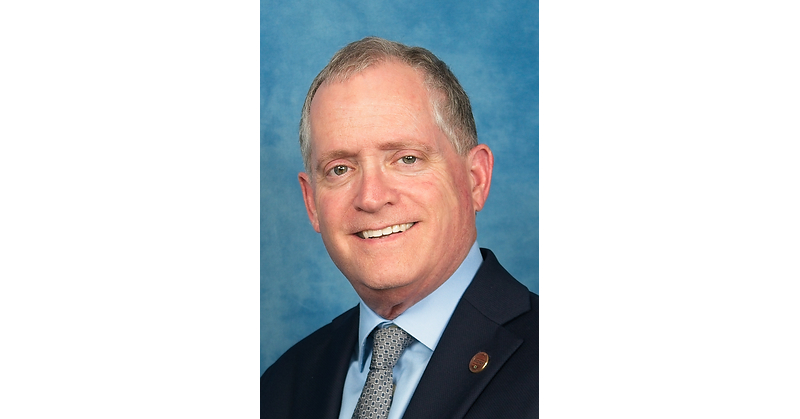 The Inner Circle acknowledges Neil H. Fishman, CPA, CFE as a Pinnacle Professional Member Inner Circle of Excellence