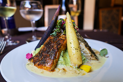 Cafe Margaux, melange seafood, credit Ricky Ly @TastyChomps