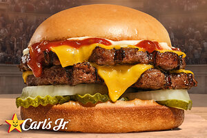 Carl's Jr.® desata la Revolución de la Hamburguesa con hamburguesas preparadas al momento y su primera oferta por tiempo limitado estrella "Angus Maximus"