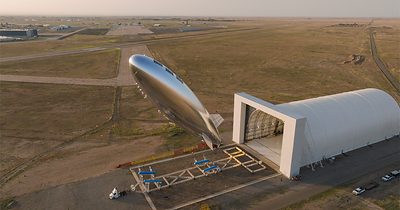 Sceye’s stratospheric platform, operating as an unmanned free balloon, launched on August 9, 2026, and traversed in the stratosphere from New Mexico to Japan. The flight returned to the U.S. and was completed after a month-long journey.