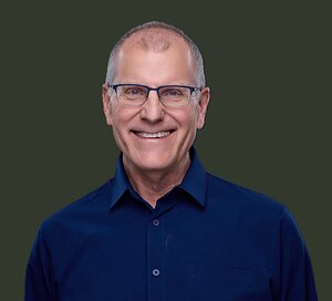 Greg DuPey of Pillar To Post Home Inspectors Named Franchisee of the Year by International Franchise Association