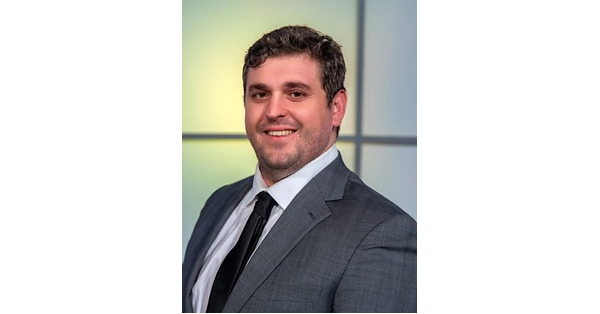 WLRN's The Florida Roundup Enters Its Second Decade With Carlton Gillespie as New Host