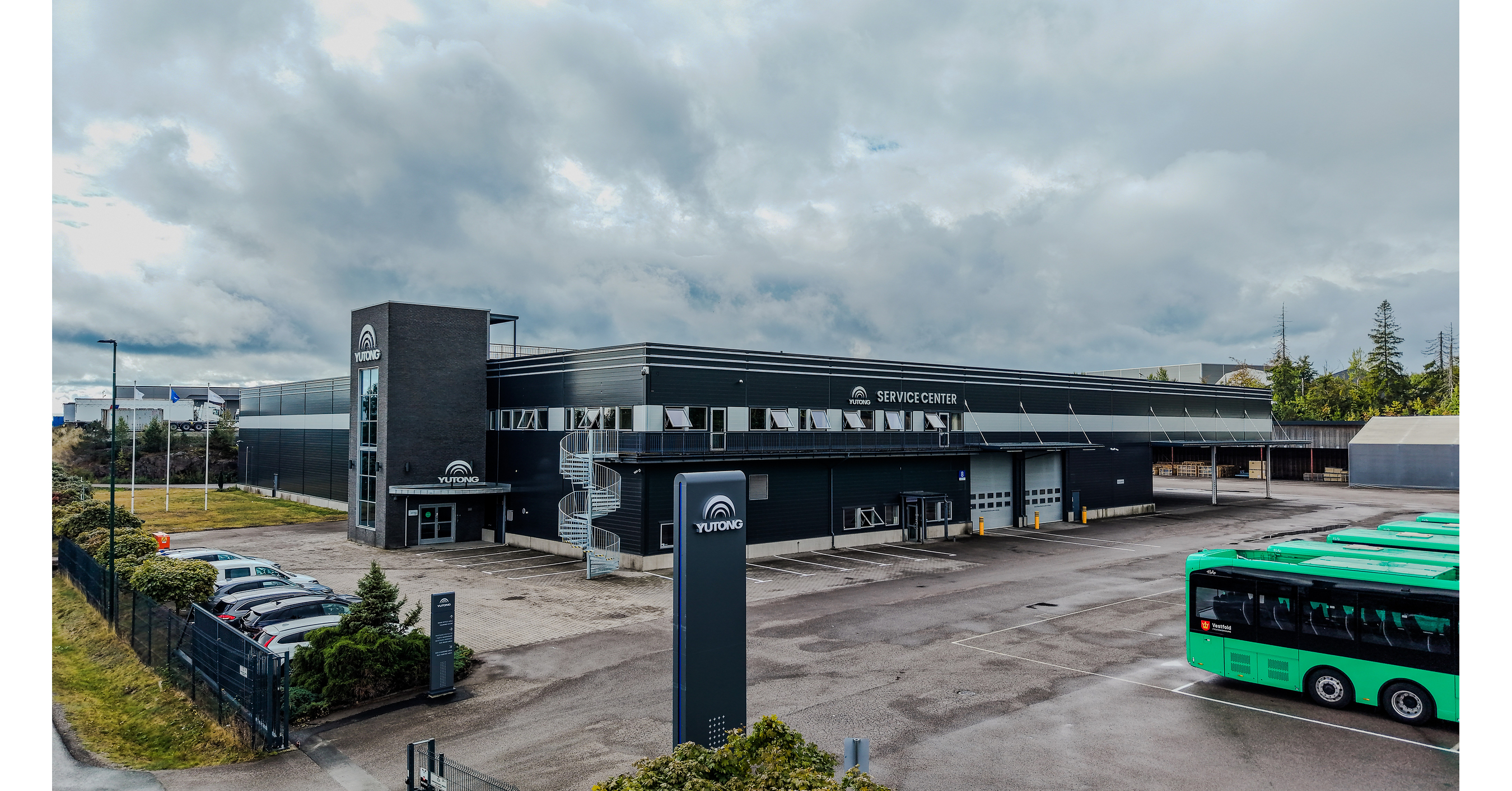 Yutong otwiera pierwsze kompleksowe centrum serwisowe w Europie
