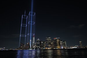 2,977 LIGHTS RISE OVER NEW YORK HARBOR AND REBUILD THE TWIN TOWERS IN LIGHT