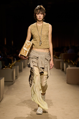 Coach S27 Look 38