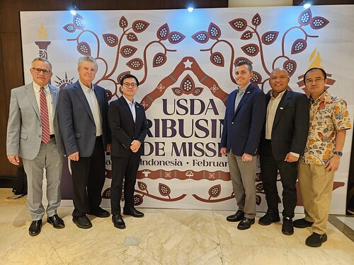 USSEC leadership, the USSEC Indonesia team, and U.S. Soy farmers at the USDA Agricultural Trade Mission to Indonesia — highlighting U.S. Soy’s strong partnerships across the region.