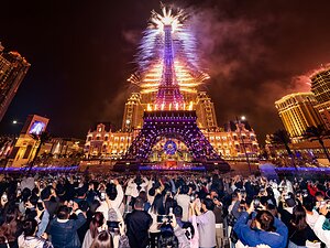 澳門巴黎人喜迎開業十周年