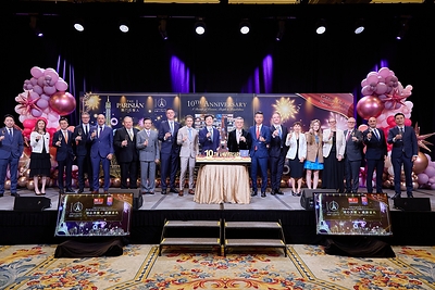 In recognition of team members’ contributions over the years, Sands China recently hosted a Team Member Appreciation Celebration. Featuring live performances and interactive games, more than 2,000 team members joined company management executives in commemorating The Parisian Macao’s decade-long journey, reliving the joy of key milestones.