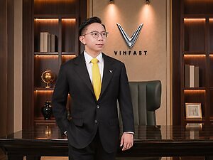 PHAM NHAT VUONG AND PHAM THU HUONG TRANSITION LEADERSHIP ROLES AT VINFAST AND GSM