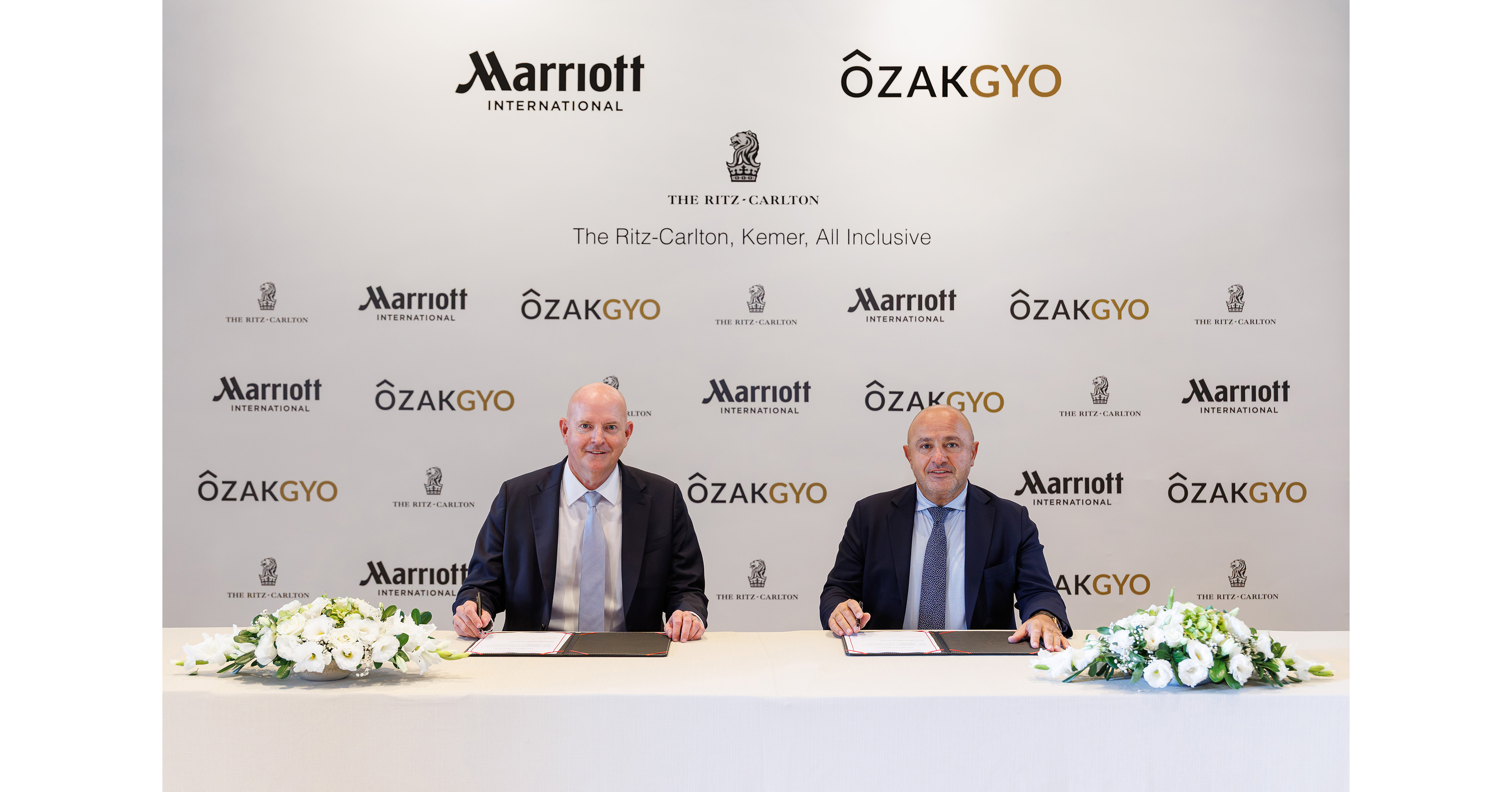 MARRIOTT INTERNATIONAL И ÖZAK GYO ПОДПИСАЛИ СОГЛАШЕНИЕ ОБ ОТКРЫТИИ ...