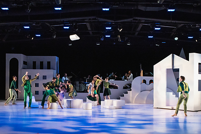 Wonderbound's "Awakening Beauty" by Garrett Ammon performed on a Robbins L-Evate Premium dance floor